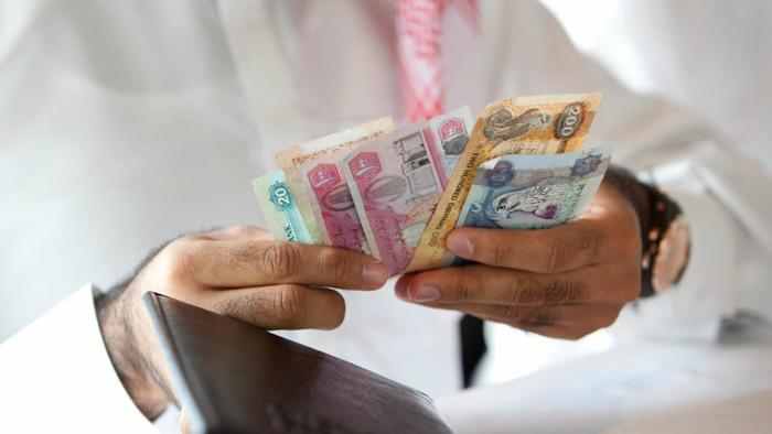 what-currency-does-dubai-use_67dca7ba-afeb-4681-b82c-619e5dca90a1